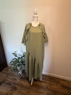 💚 SHEIN Light Green Ruffle Sleeve Maxi Dress 💚